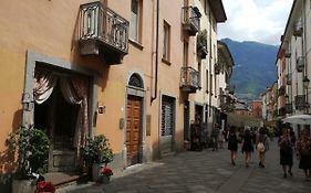 appartamento nel centro storico di Aosta con vista sui ghiacciai